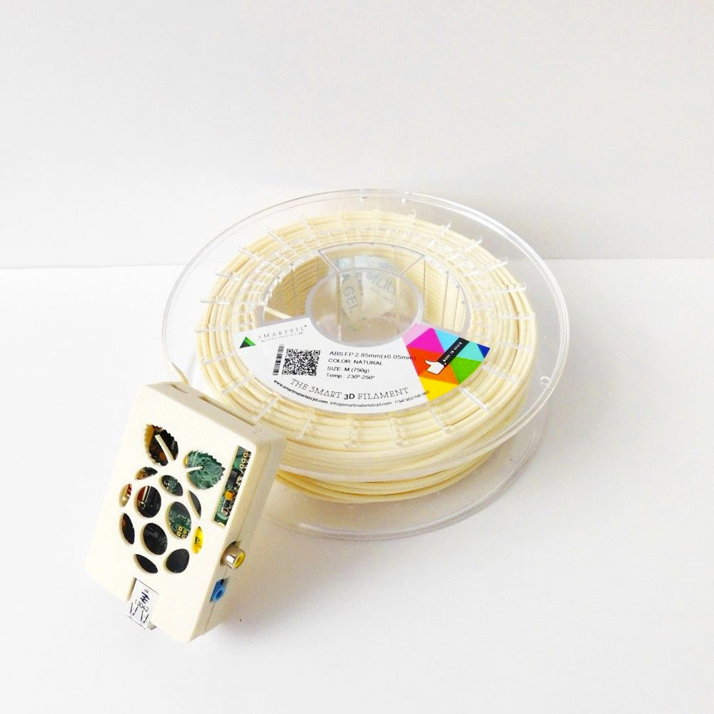 Exemple de Print en ABS FireProof de SmartMaterials et sa bobine